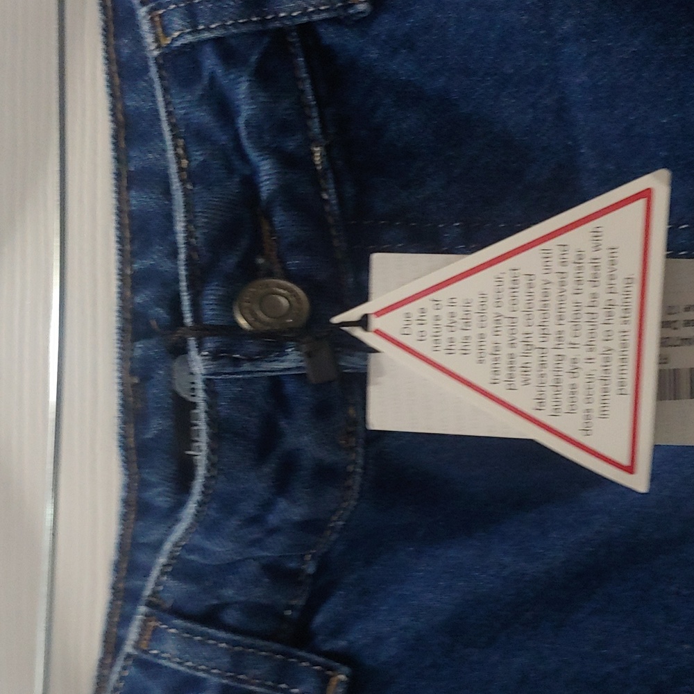 Jeans - Picture 2 of 3